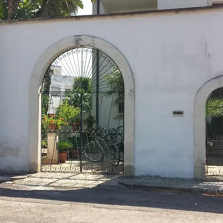 Lägenhet A Casa Di Marley Lecce