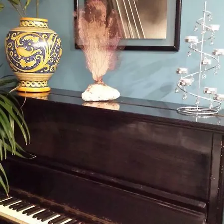 A Casa Di Marley * レッチェ